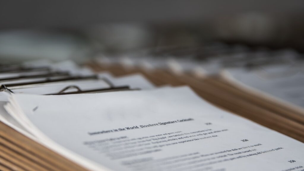 Welche Zeugnisse bei der Bewerbung?, Leitfaden für Online- und Papierbewerbung